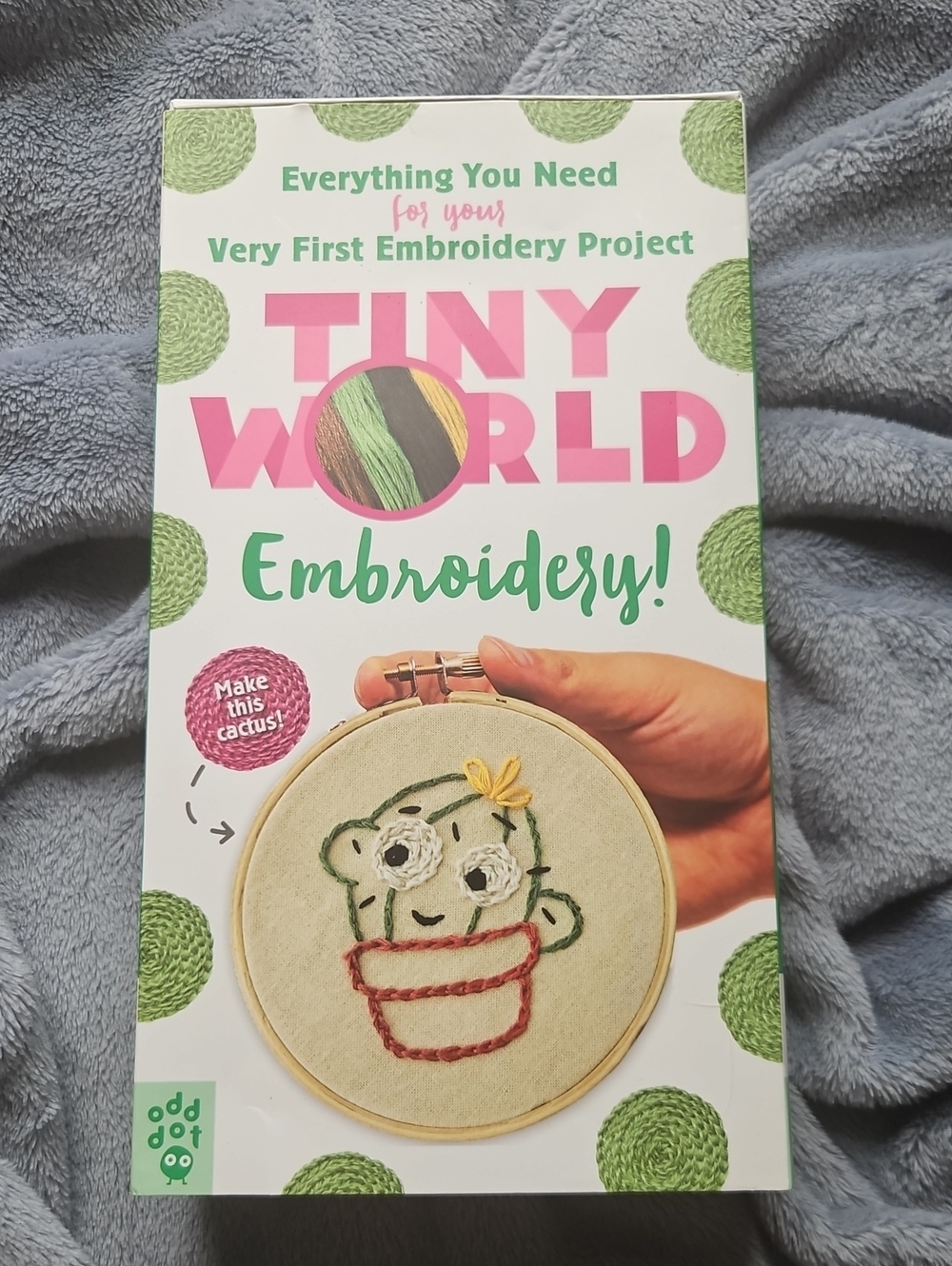 Tiny World Embroidery Kit - Green Pink Cream